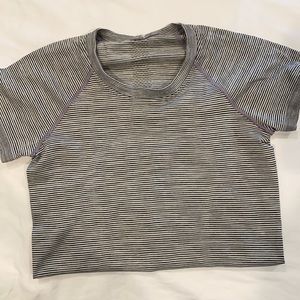 Lululemon Swiftly Tech Shirt